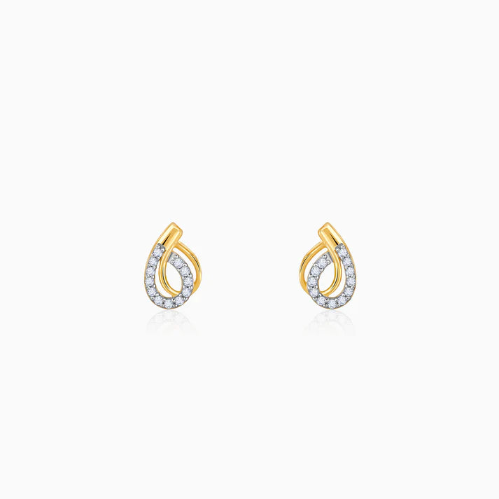gold ovale diamond earrings