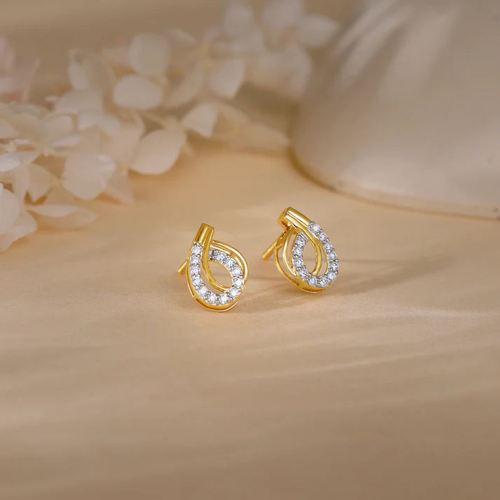 gold ovale diamond earrings
