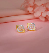 Gold Blad Diamond Earrings