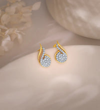 Gold Sparkling Flow Diamond Earrings