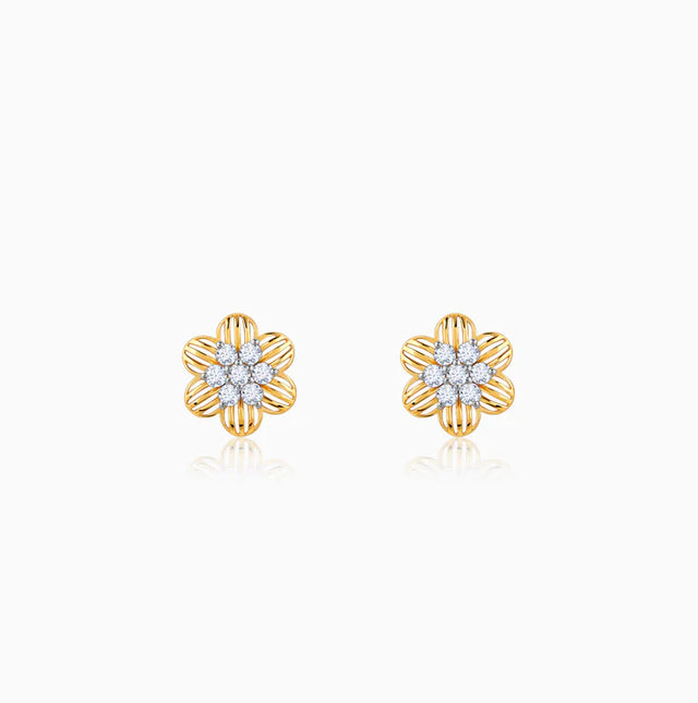 Gold Pretty Floral Diamond Earrings