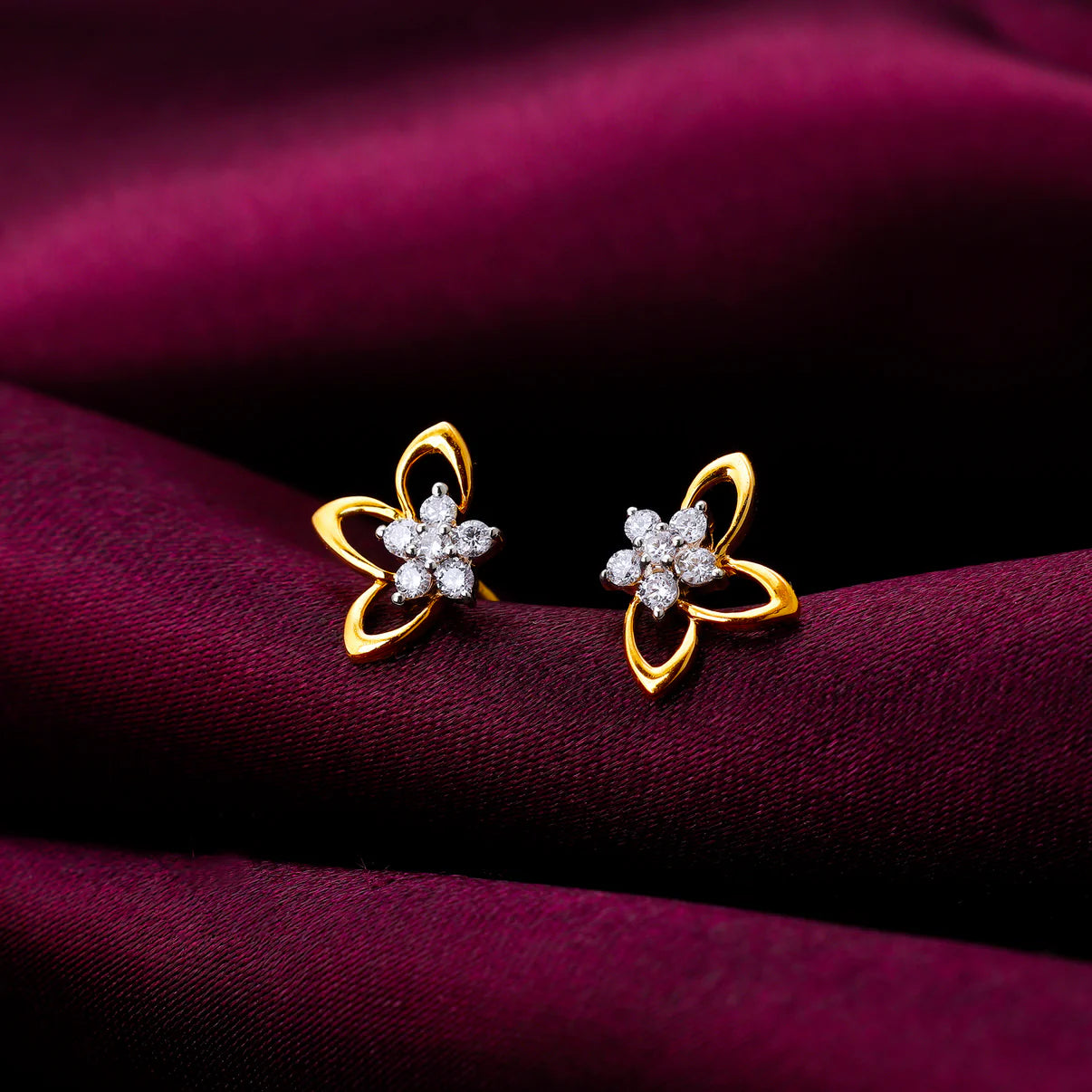 gold floral impressions diamond earrings