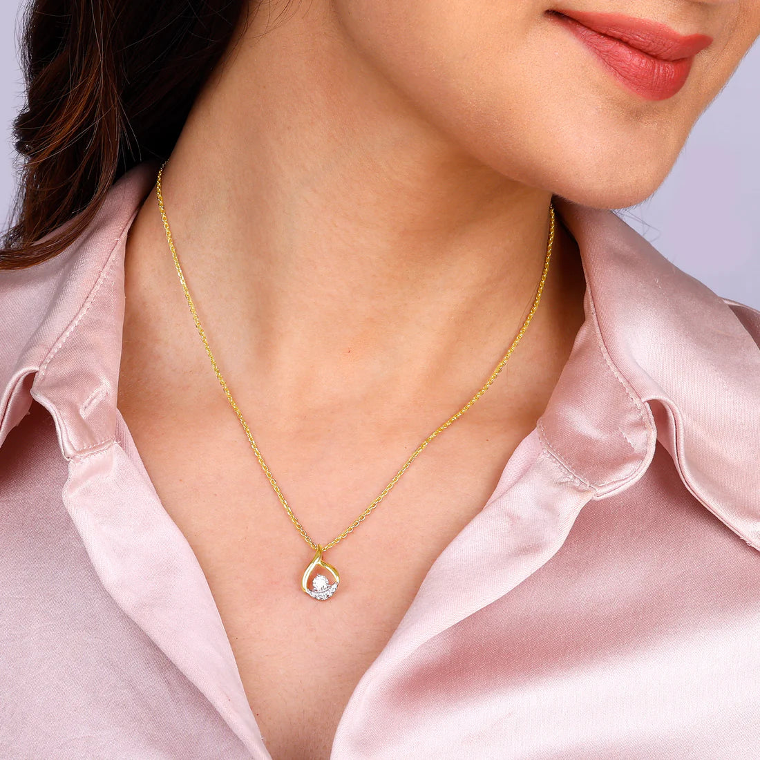 gold charming dew drops diamond pendant