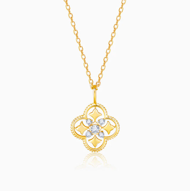 Gold Mystique Bloom Diamond Pendant