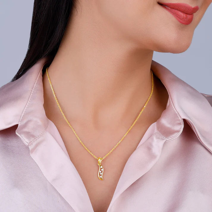 gold bright flame diamond pendant