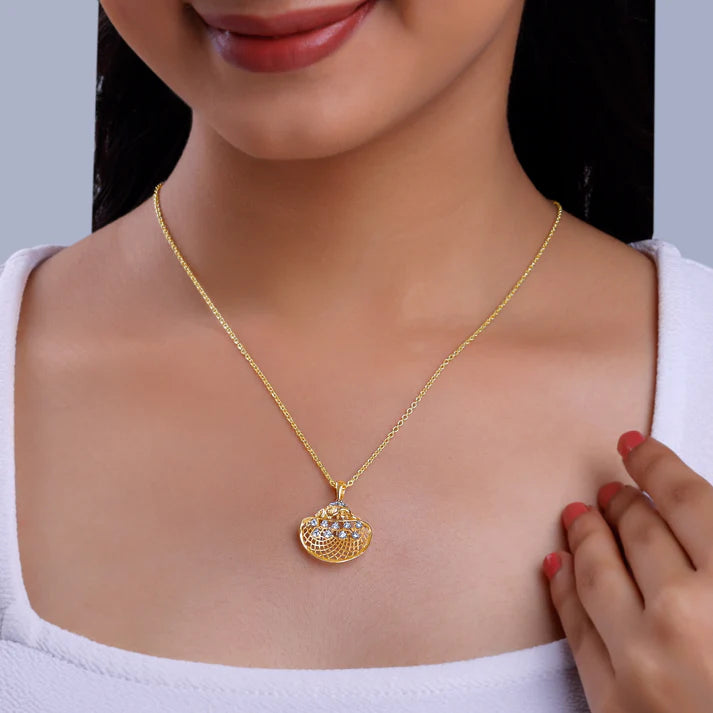 gold dream radiance diamond pendant