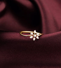 Gold Blossoming Beauty Diamond Ring