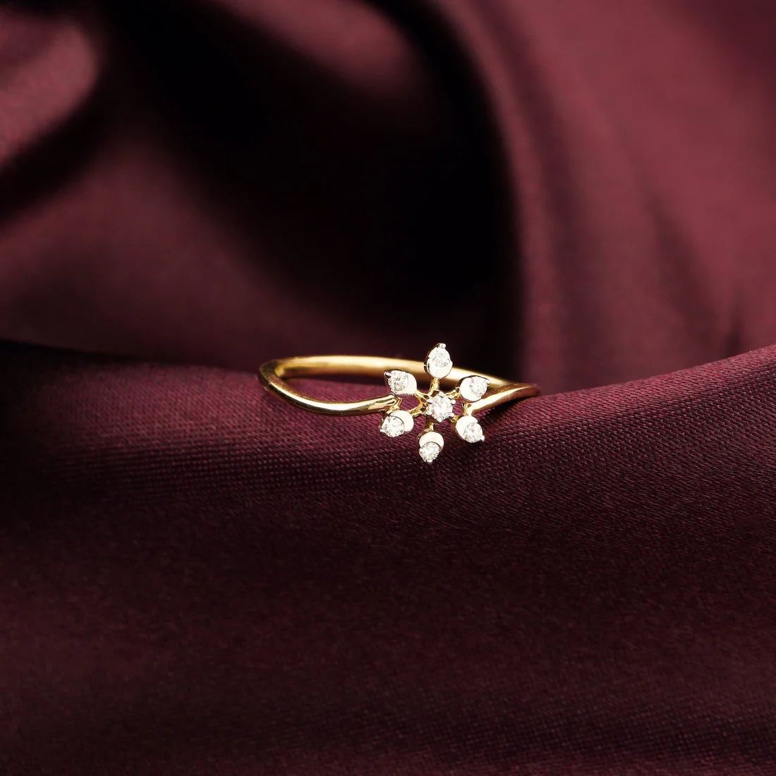 gold blossoming beauty diamond ring