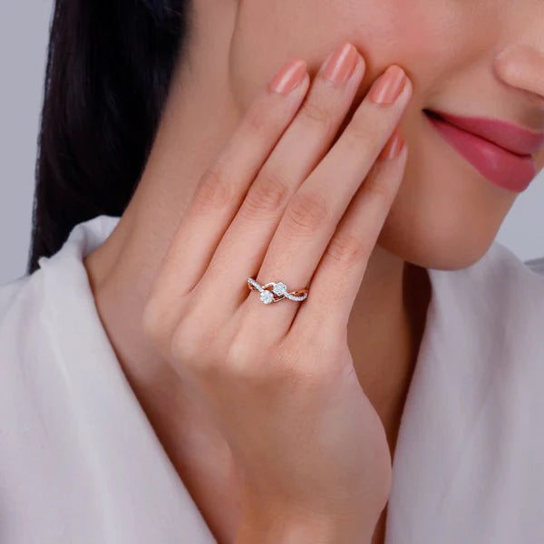 Rose Gold Dual Wavy Diamond Ring